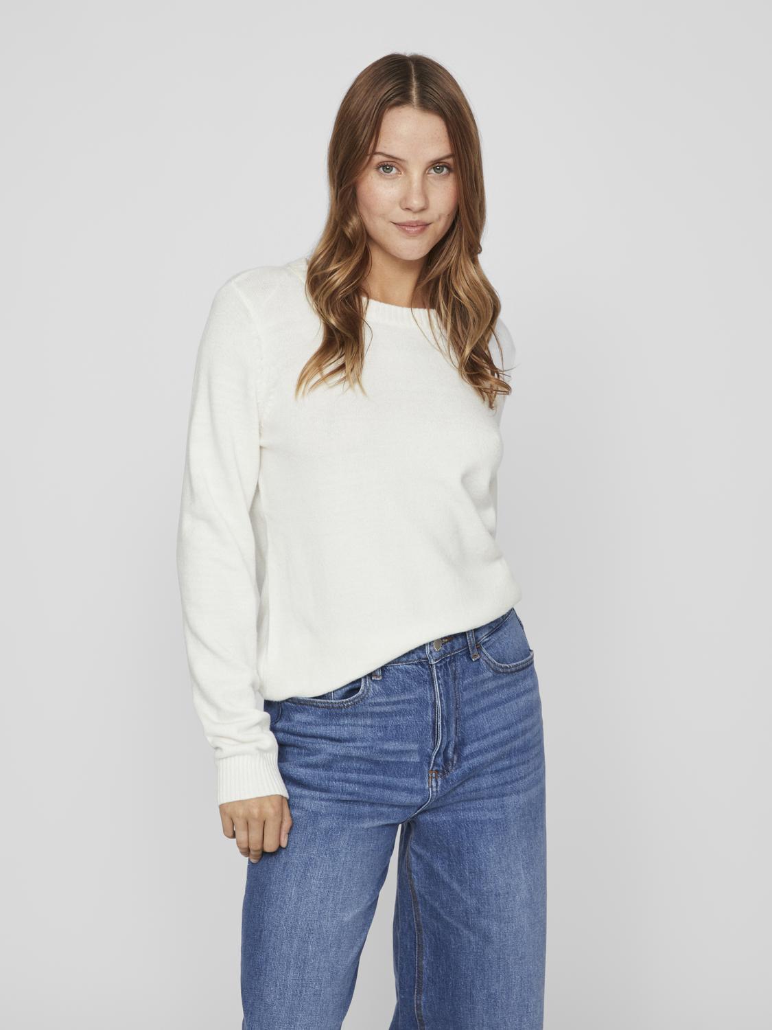 model_shot-front